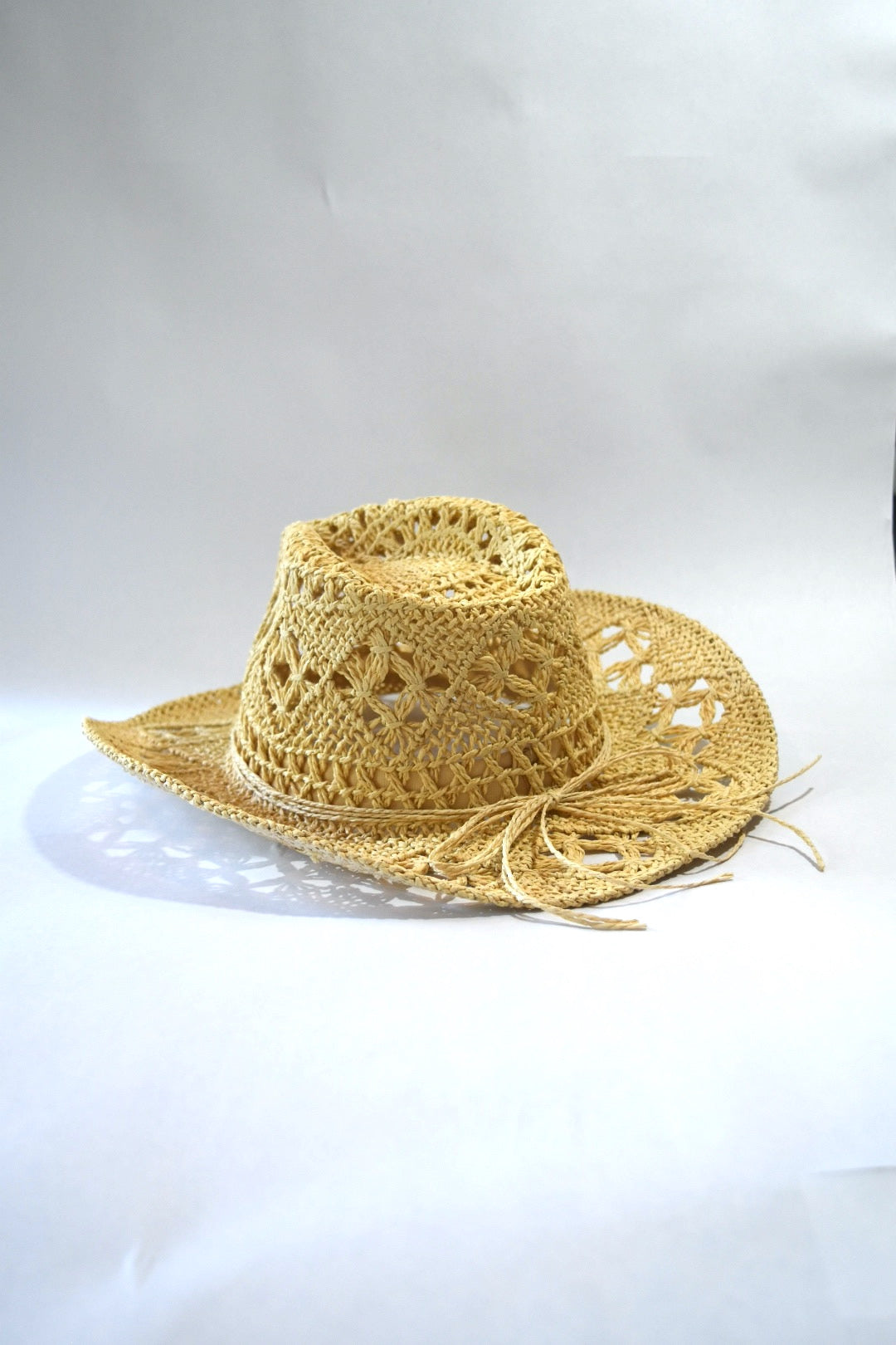 Coastal cowgirl straw hat. Back view.