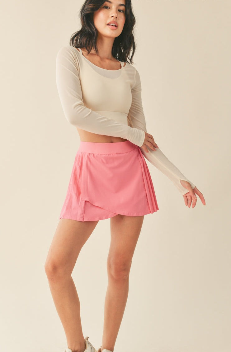 Mesh long sleeve athletic top with bra - cream. Front view.