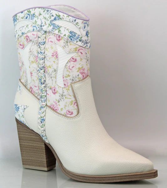 "Wenda" Floral Cowboy Boots - White